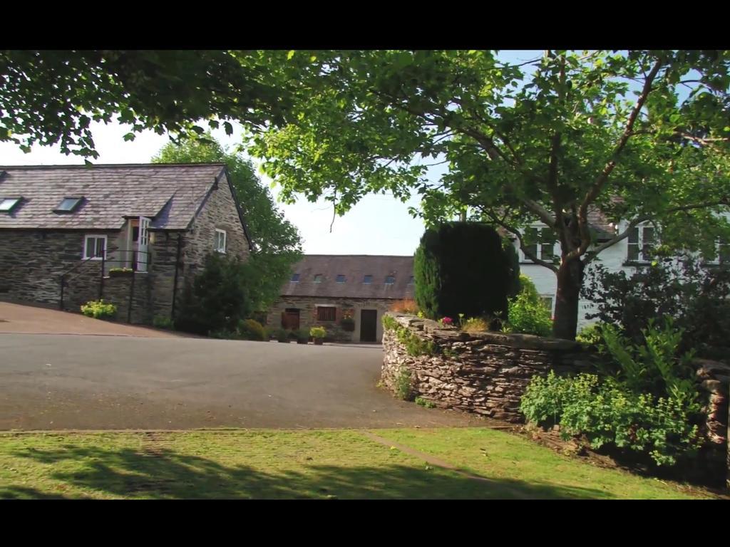 Bryn Melyn Farm Cottages Bala Exterior foto
