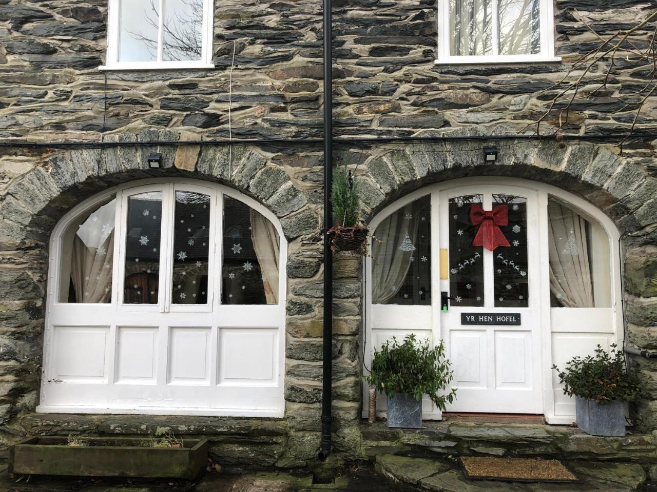 Bryn Melyn Farm Cottages Bala Exterior foto